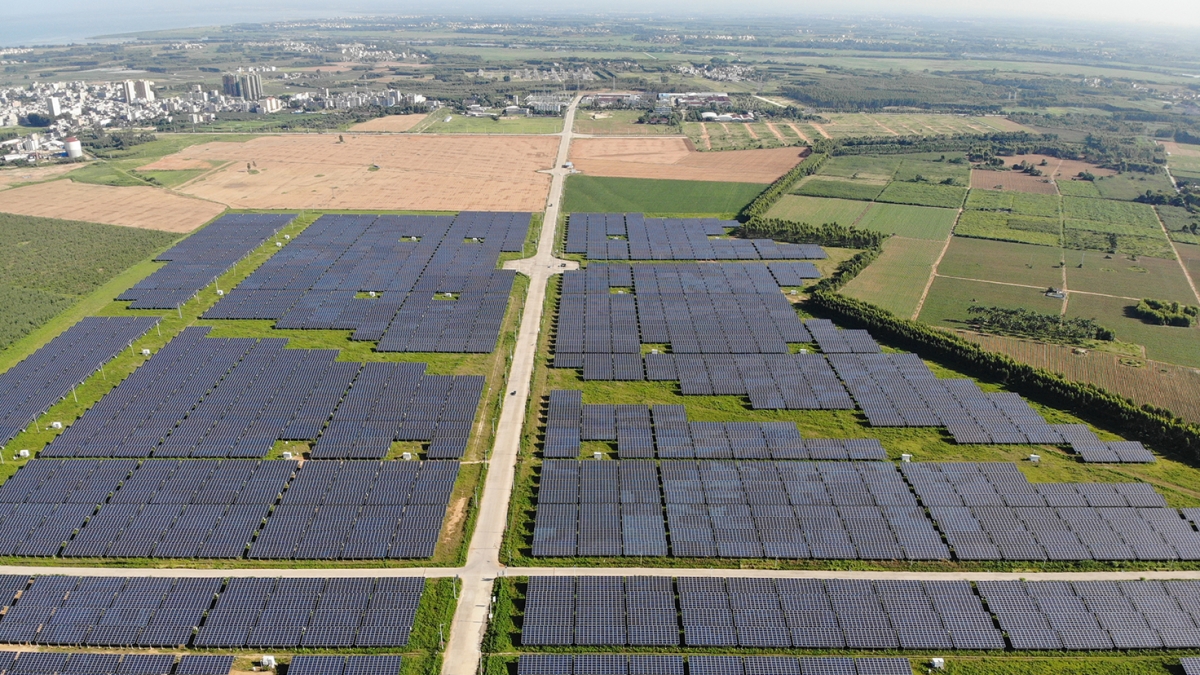 廣東省連州市西江鎮(zhèn)、龍坪鎮(zhèn)、九陂鎮(zhèn)210MW農(nóng)光互補(bǔ)光伏電站