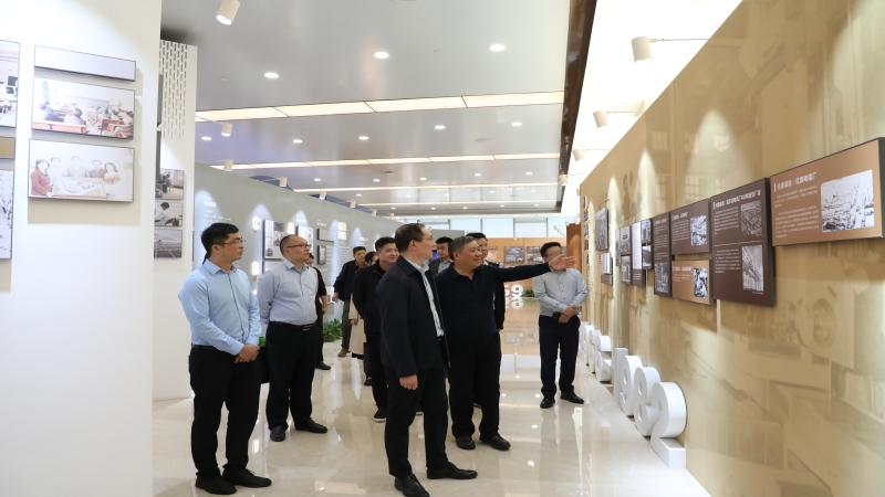 湖南省住房和城鄉(xiāng)建設(shè)廳駐廳紀檢監(jiān)察組組長謝律尖一行調(diào)研中機國際