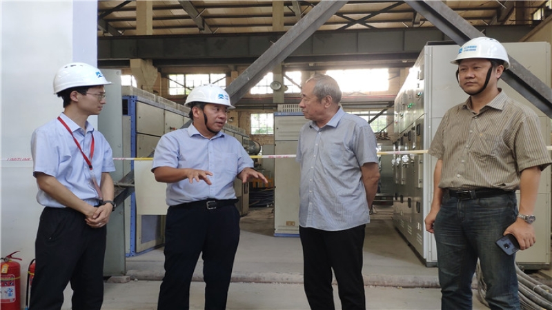 易凡總經(jīng)理赴寧夏回族自治區(qū)總包項(xiàng)目現(xiàn)場(chǎng)檢查安全生產(chǎn)工作